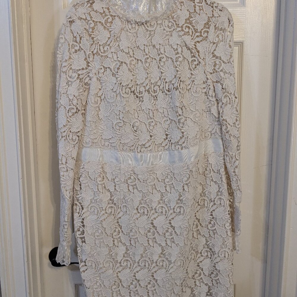 Monique Lhuillier COUTURE Knee-Length Wedding Dress | Off-White Floral Lace